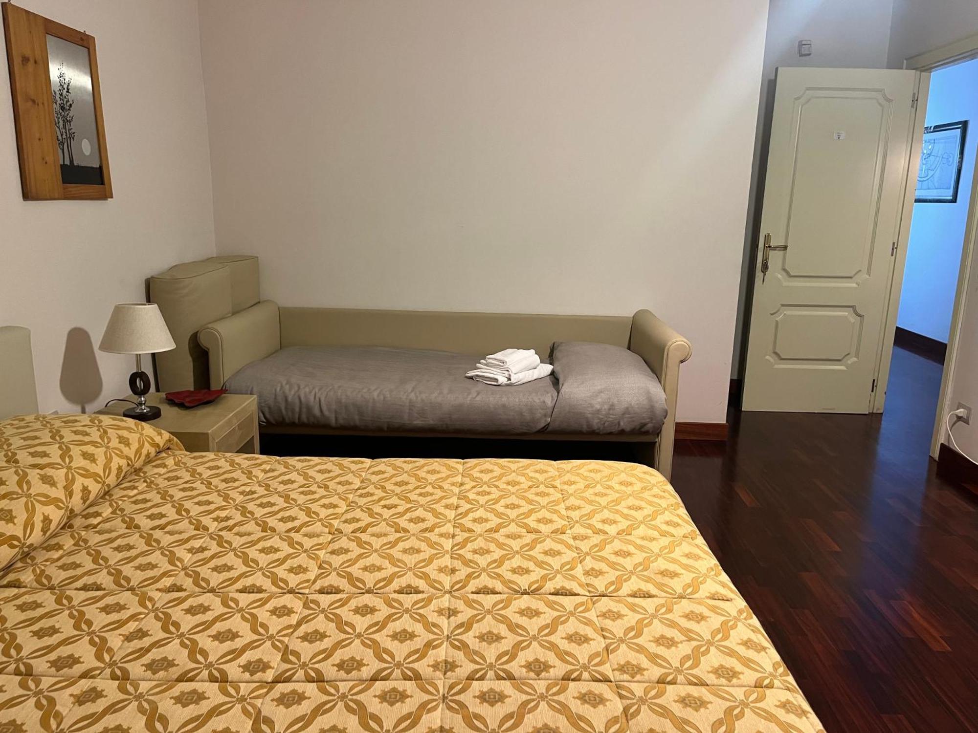 Gioviale Rooms Portici Zewnętrze zdjęcie